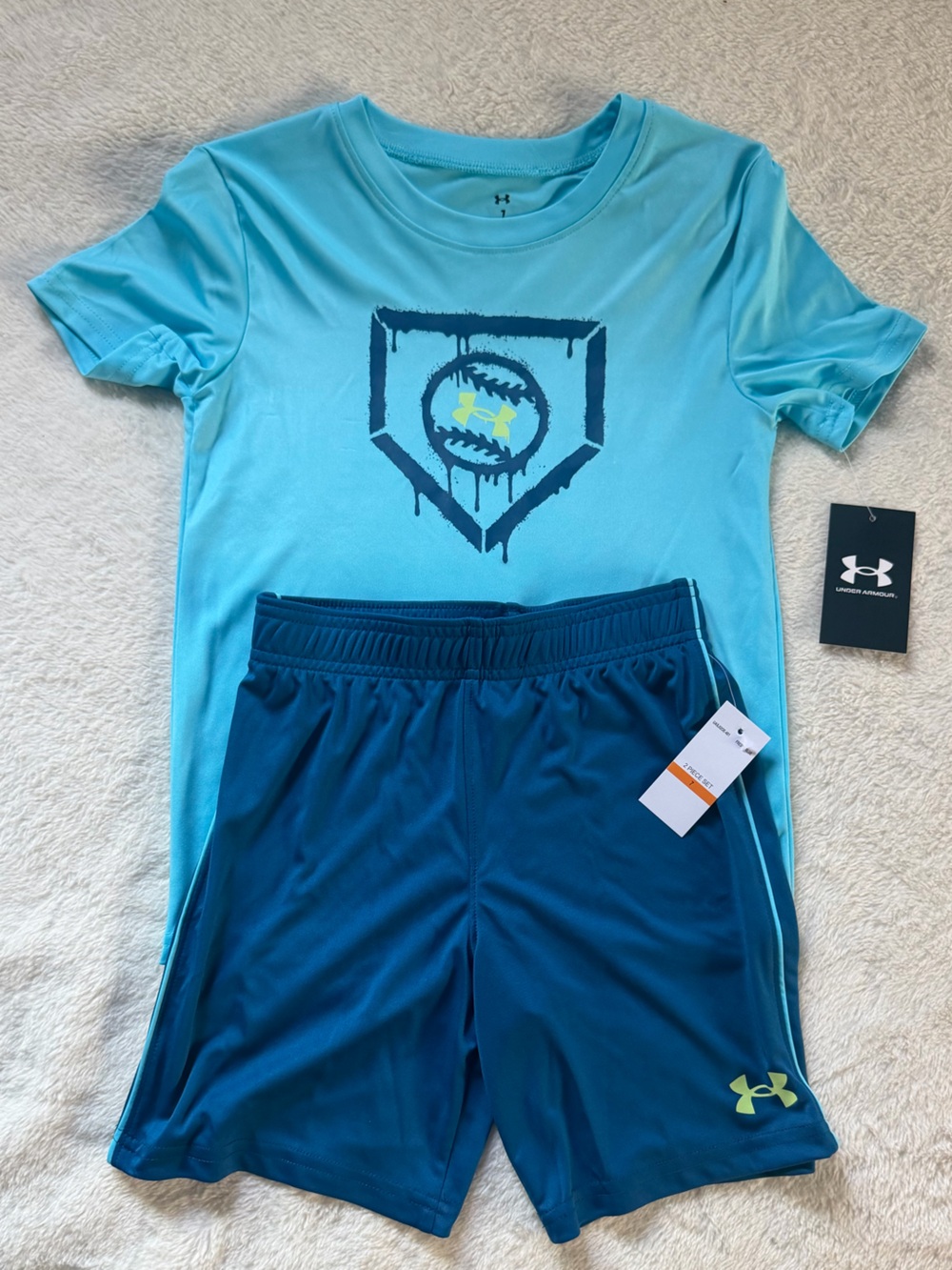 Under Armour Boys Aqua & Teal Athletic Shirt and Shorts Set